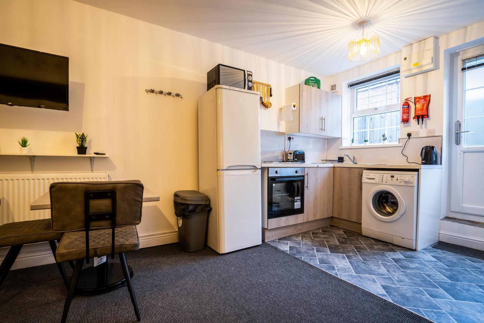 Apartamento Kunda House In Tyseley Birmingam Exterior foto
