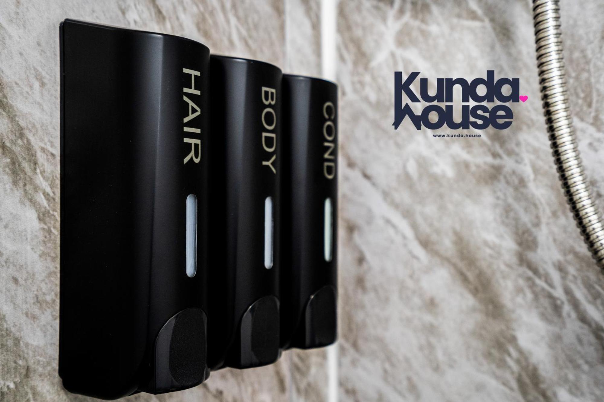 Apartamento Kunda House In Tyseley Birmingam Exterior foto